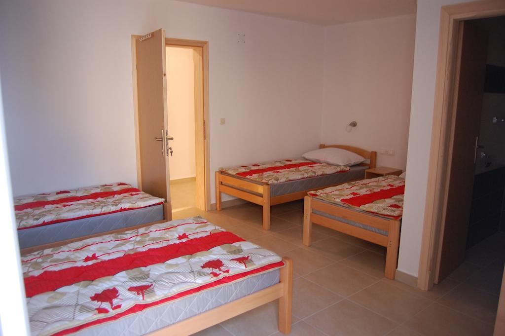 Guesthouse Panna Maria Меджугор'є Номер фото